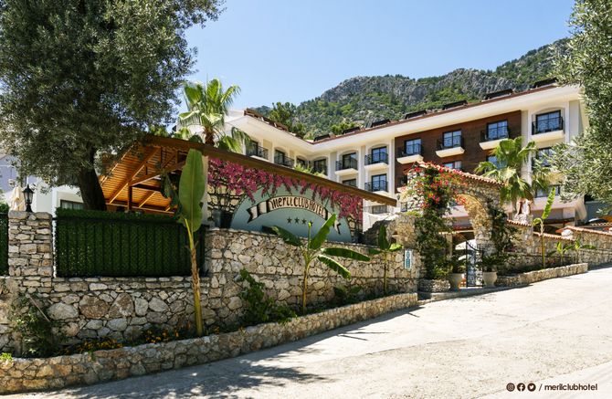 Meril Club Hotel & Spa