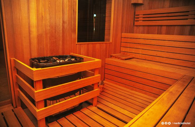 Meril Club Hotel & Spa