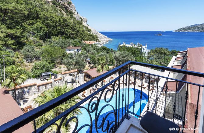 Meril Club Hotel & Spa