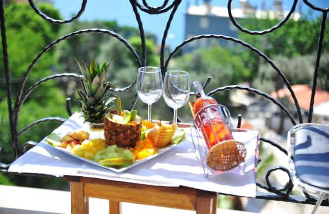 Meril Club Hotel & Spa